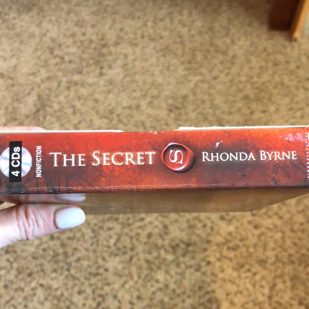 The Secret - Picture 2 of 3